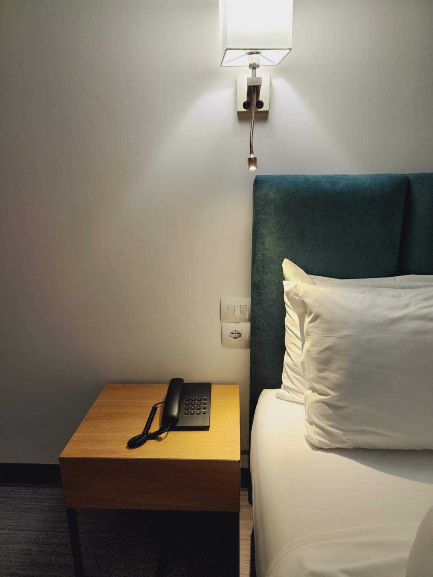 Manta Hotel クサミル エクステリア 写真